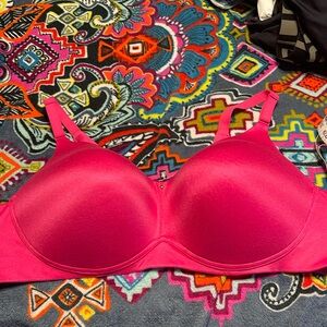 Cacique 48D LIGHTLY LINED No Wire- Fuschia
